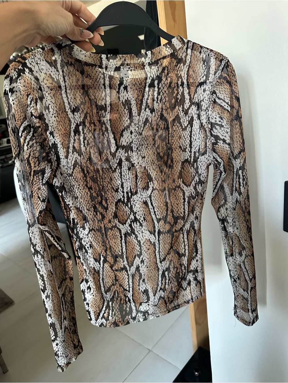 Snake Print Long Sleeve Mesh Top - Brown & White